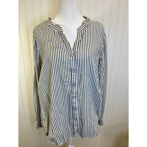 Knox Rose Tops - Knox Rose Long sleeve Black/White Pinstrip shirt with‎ Pearl snap buttons Sz XL